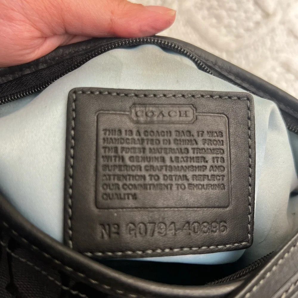 Coach Black Mini Shoulder Bucket Bag 🖤 - Picture 14 of 14